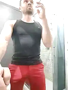 Snapshot of gilera250s chatting on 21, 3, 2025 gilera250s online show from 21, 3, 2025