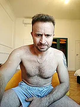 Snapshot of gilera250s chatting on 2, 10, 2025 gilera250s online show from 2, 10, 2025