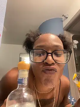 Snapshot of slimerlla chatting on 6, 11, 2025 slimerlla online show from 6, 11, 2025