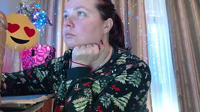 amorelara online show from 11, 3, 2026