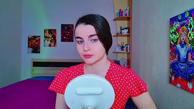 Miss Arwen online show from 5, 2, 2025