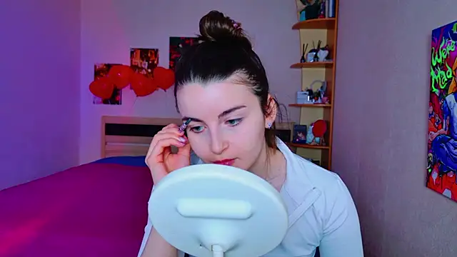 Miss Arwen online show from 17, 2, 2025