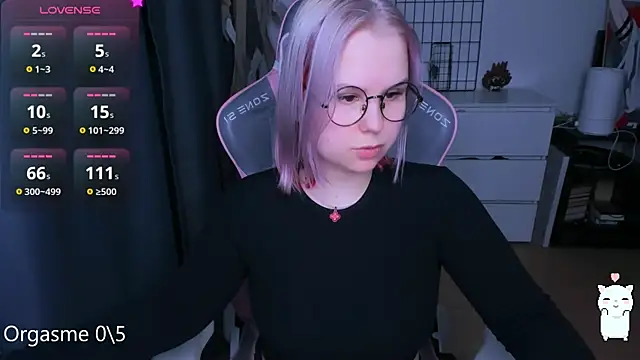 Snapshot of miray_kuriyama123 chatting on 21, 4, 2026 miray kuriyama123 online show from 21, 4, 2026