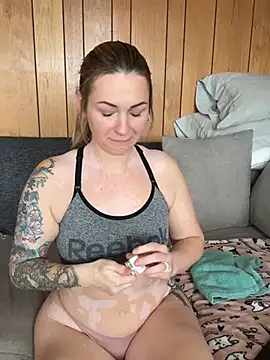 MaggieMayI89 online show from 11, 3, 2026