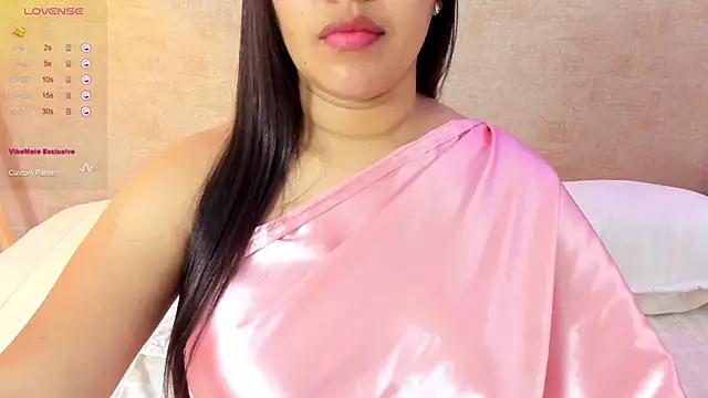 Snapshot of krishaa_ chatting on 17, 12, 2024 krishaa online show from 17, 12, 2024