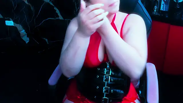Snapshot of True_Bdsm chatting on 17, 10, 2025 True Bdsm online show from 17, 10, 2025