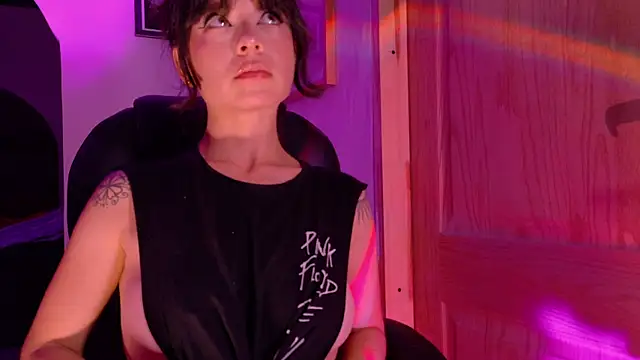 Snapshot of Ledesire chatting on 4, 3, 2026 Ledesire online show from 4, 3, 2026