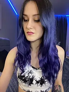 Erotic Synth Goddess online show from 20, 1, 2025