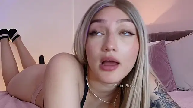 Giaa Ross online show from 17, 2, 2025