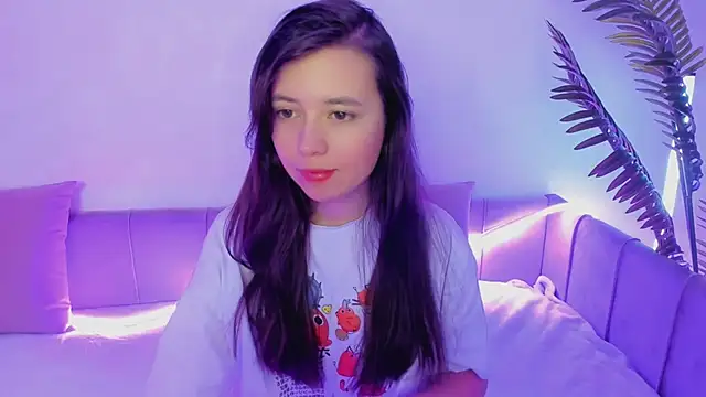 Snapshot of Lina_Brownie chatting on 9, 1, 2025 Lina Brownie online show from 9, 1, 2025