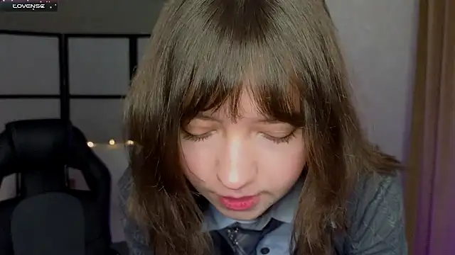 Lina Brownie online show from 29, 11, 2025