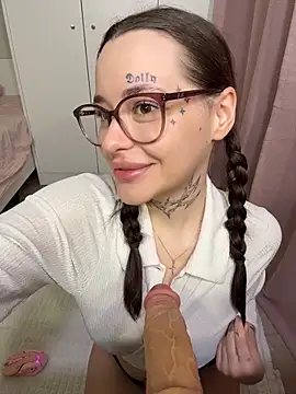 fuckdoll 18 online show from 30, 11, 2025