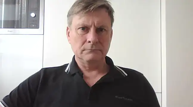 johnnym1 online show from 3, 2, 2025