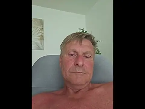 johnnym1 online show from 22, 6, 2026