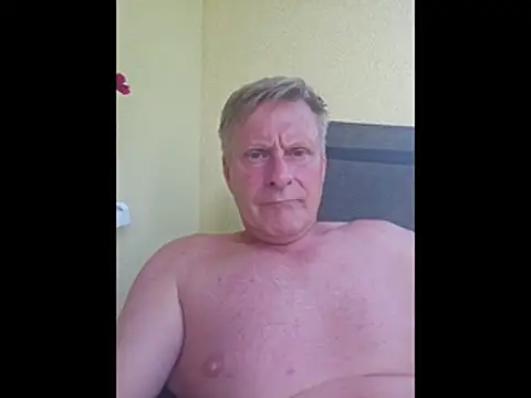 johnnym1 online show from 25, 6, 2026