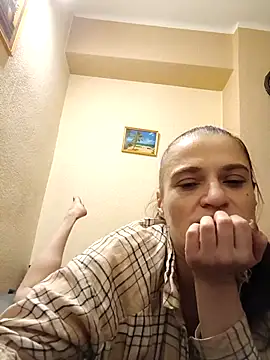 Snapshot of kristinakristi chatting on 1, 11, 2025 kristinakristi online show from 1, 11, 2025