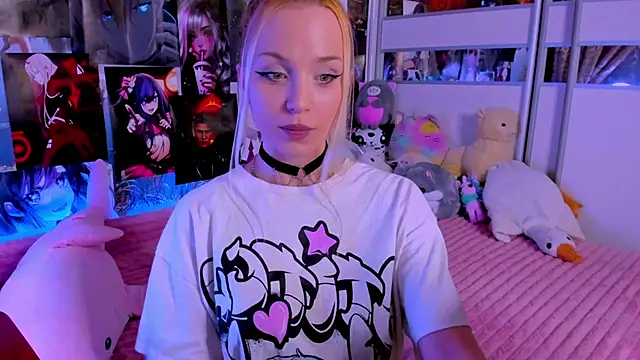 Snapshot of Cute__Pony chatting on 6, 7, 2026 Cute Pony online show from 6, 7, 2026