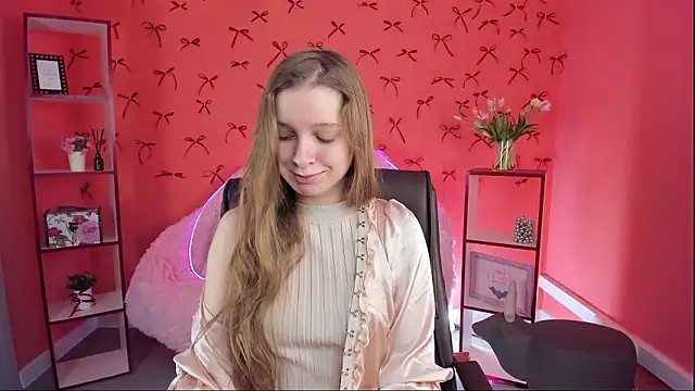 MayaSinabon online show from 3, 12, 2024