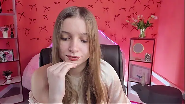 MayaSinabon online show from 3, 12, 2024