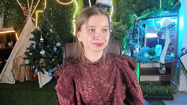 MayaSinabon online show from 22, 12, 2024