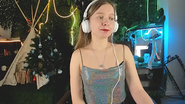 MayaSinabon online show from 24, 12, 2024