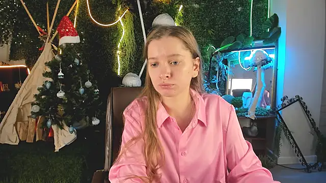 MayaSinabon online show from 25, 12, 2024