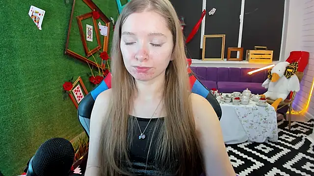 MayaSinabon online show from 11, 2, 2025