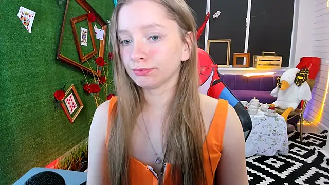 MayaSinabon online show from 12, 2, 2025