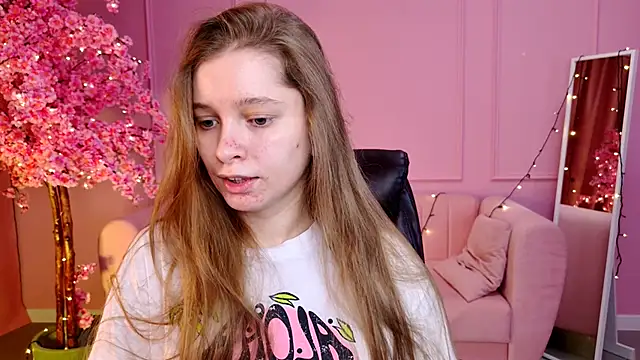 MayaSinabon online show from 2, 3, 2025