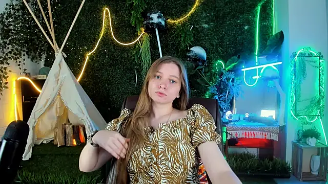 MayaSinabon online show from 9, 9, 2025