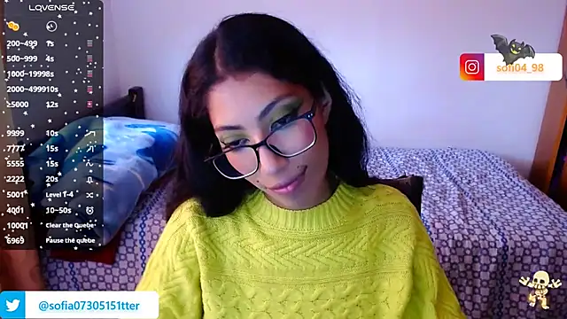 Snapshot of sofia_rosse4 chatting on 26, 11, 2025 sofia rosse4 online show from 26, 11, 2025