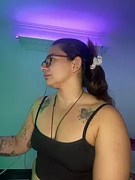 Amarantha 666 online show from 11, 4, 2026