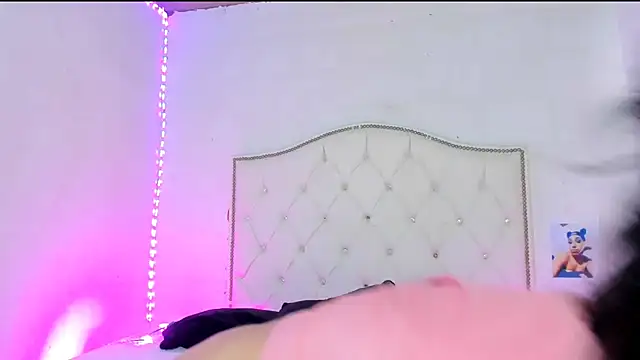 Anny jhonsonx online show from 24, 4, 2026