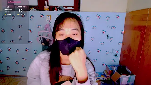   Saphia   online show from 23, 1, 2025