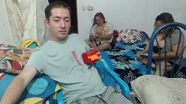 mademooms online show from 28, 9, 2025