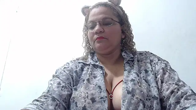 mademooms online show from 26, 11, 2025