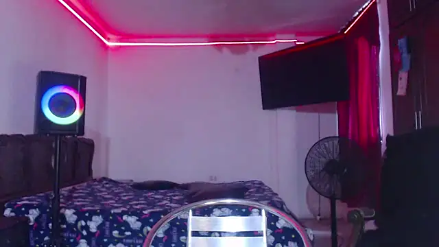 aliceesmith online show from 18, 1, 2025