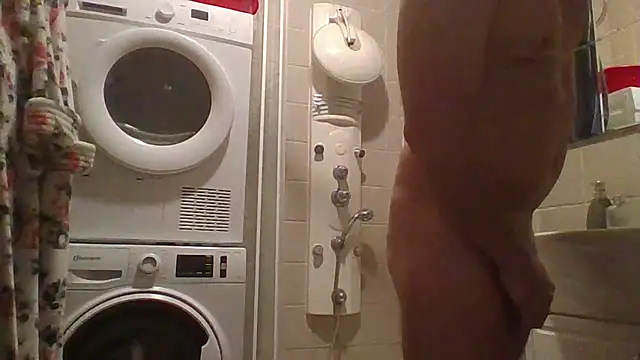 Snapshot of Boomerhun chatting on 22, 10, 2025 Boomerhun online show from 22, 10, 2025