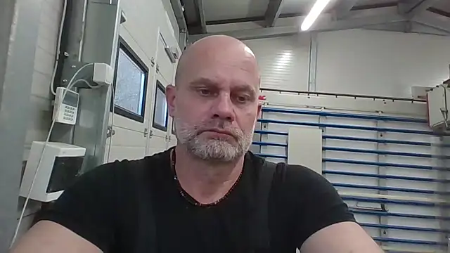 Snapshot of Boomerhun chatting on 14, 11, 2025 Boomerhun online show from 14, 11, 2025