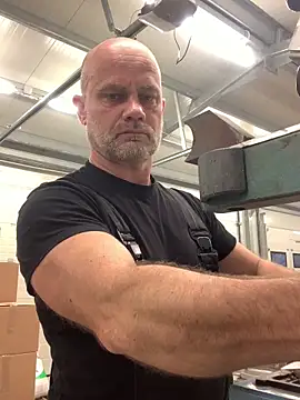 Snapshot of Boomerhun chatting on 2, 12, 2025 Boomerhun online show from 2, 12, 2025