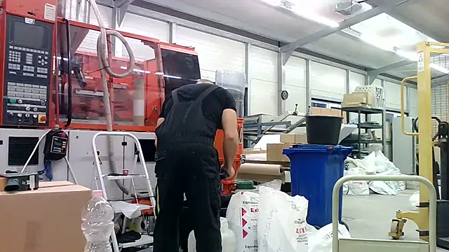 Boomerhun online show from 5, 12, 2025