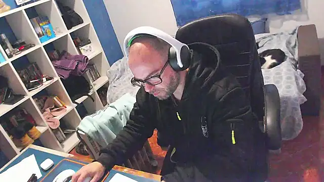 ravingr4d4 online show from 5, 2, 2026