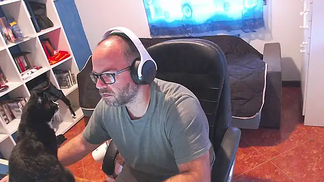 Snapshot of ravingr4d4 chatting on 9, 6, 2026 ravingr4d4 online show from 9, 6, 2026