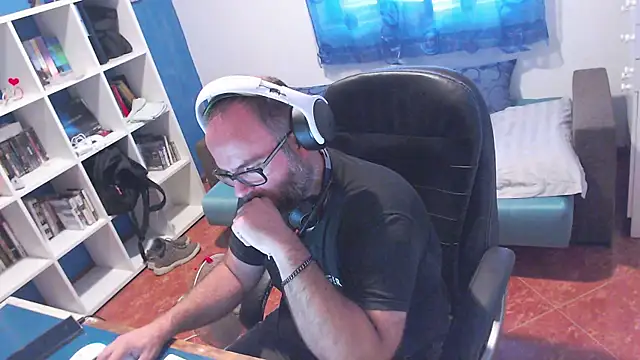 Snapshot of ravingr4d4 chatting on 20, 7, 2026 ravingr4d4 online show from 20, 7, 2026