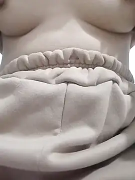 SweetGirl2k2 online show from 3, 3, 2025