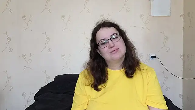 Snapshot of VladaCandy chatting on 6, 3, 2025 VladaCandy online show from 6, 3, 2025