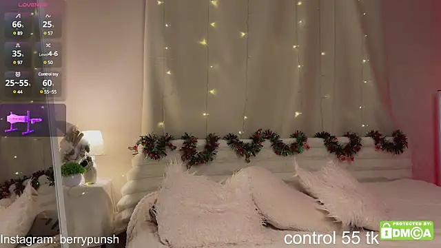 AnnyBangs online show from 5, 1, 2025