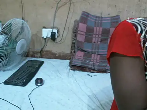 Snapshot of cute_naimah chatting on 13, 5, 2026 cute naimah online show from 13, 5, 2026