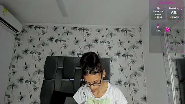 Ehotloveaxxx online show from 5, 2, 2025