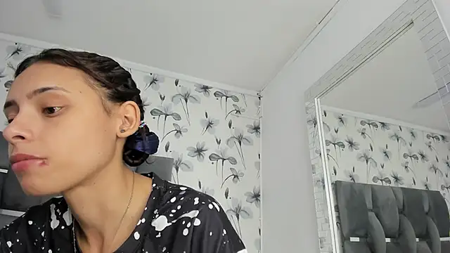 Ehotloveaxxx online show from 27, 2, 2025